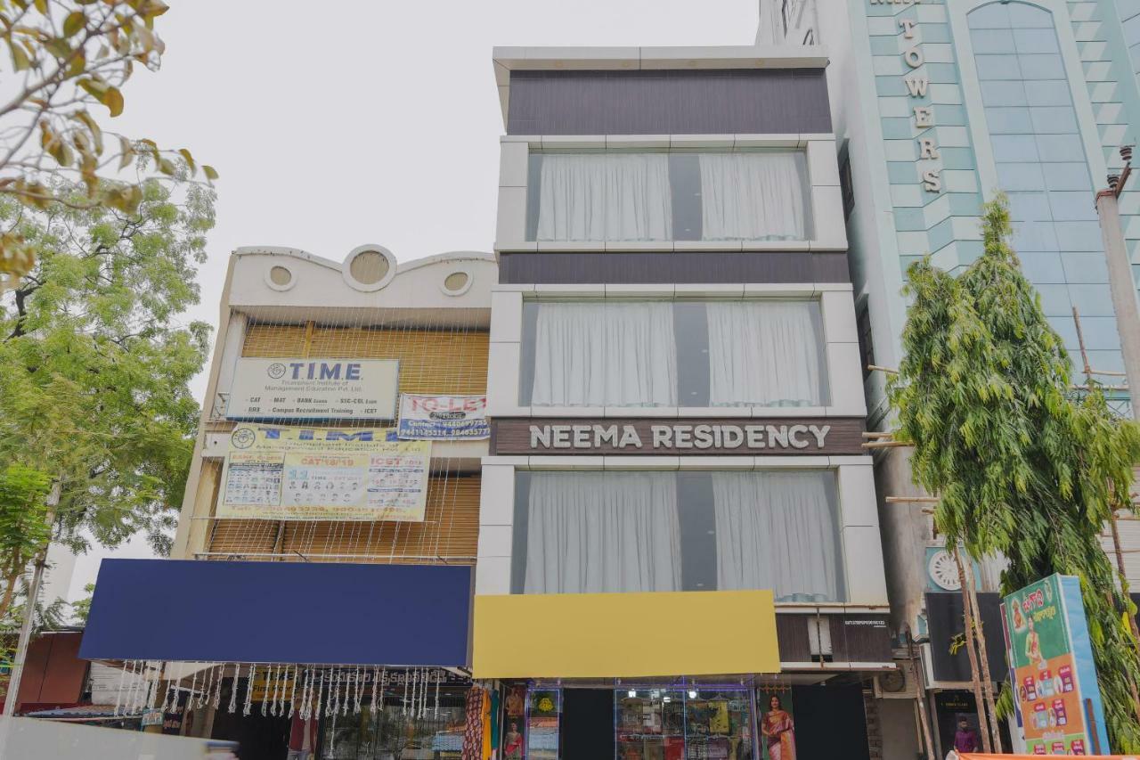 Neema Residency Hotel Anantapur Buitenkant foto