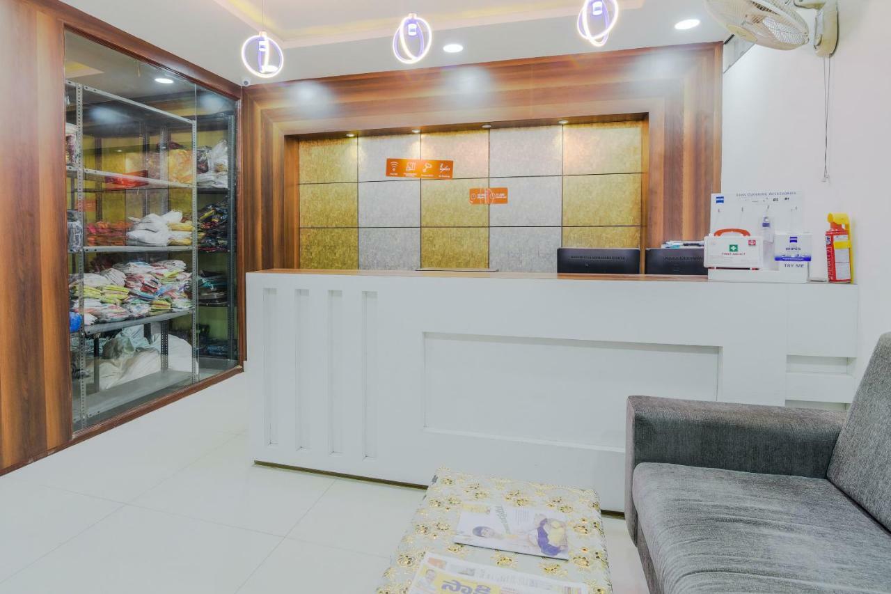 Neema Residency Hotel Anantapur Buitenkant foto